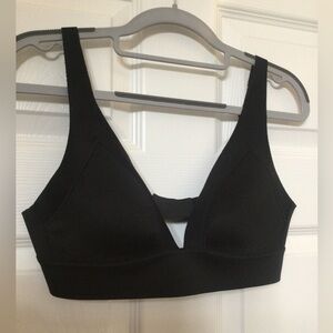 Athleta black bra, size small. EUC